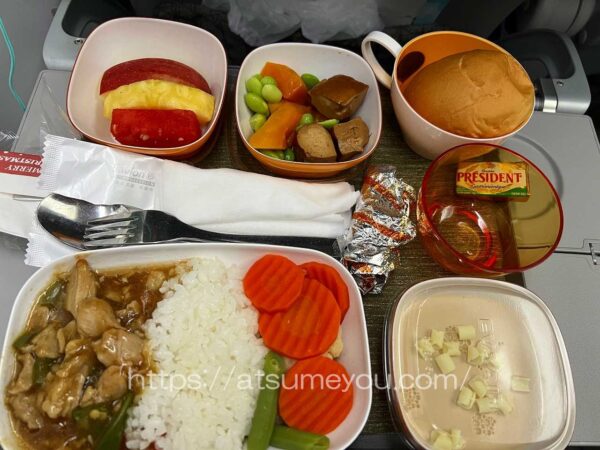 IMG_8147エバー航空機内食　羽田-松山